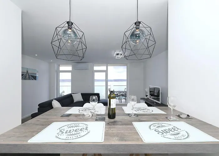 Meeresbrise, No 4 Starigrad Paklenica